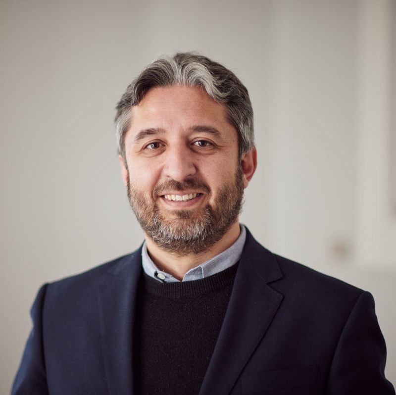 Adam Mahdi
